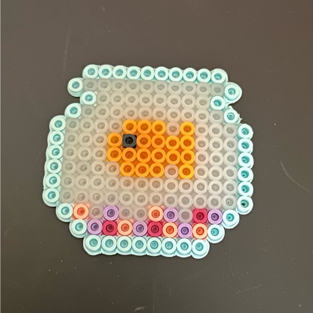 Fish tank Perler bead magnet